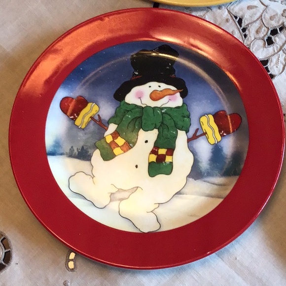 NWT. Set of 4 Snowman Dessert Plates - Picture 2 of 7